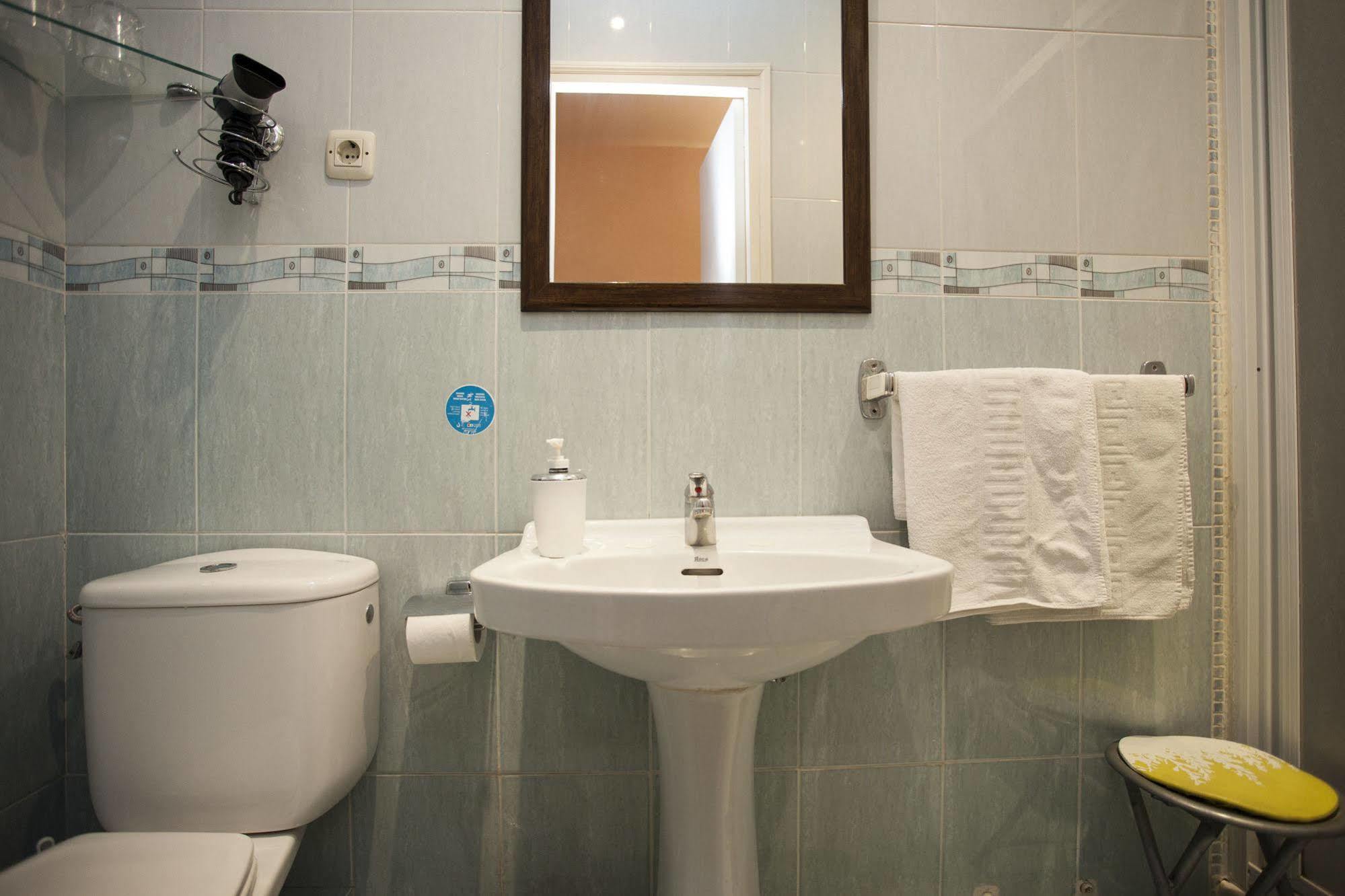 Armesto Rooms Μαδρίτη Εξωτερικό φωτογραφία